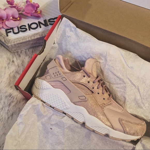 ‼️sold‼️✨ Rare Nike Huarache Run Rose Gold 8.5W - Picture 8 of 8